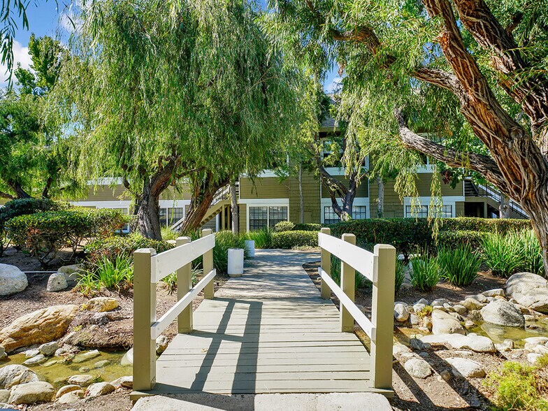 2900 Bristol St, Costa Mesa, CA à vendre - Photo du bâtiment - Image 3 de 43