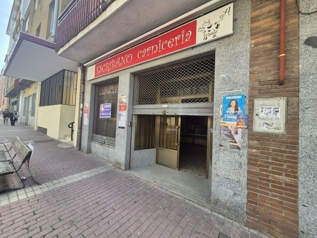 Multifamily in Ávila, Ávila for sale Building Photo- Image 1 of 5