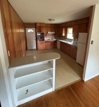 8897 Asheville Hwy, Boiling Springs, SC à louer - Photo intérieure - Image 2 de 8