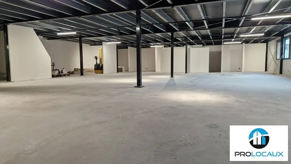 Flex in Annecy for sale Interior Photo- Image 1 of 8