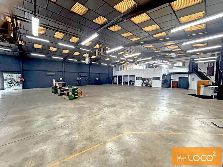 12 Impasse Didier Daurat, Toulouse for lease - Interior Photo - Image 2 of 12