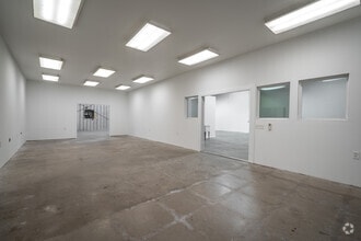 3306 Ella Blvd, Houston, TX for lease Interior Photo- Image 2 of 6