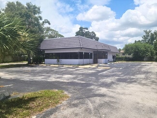 Plus de détails pour 3760 E Bay Dr, Clearwater, FL - Commerce de détail à vendre