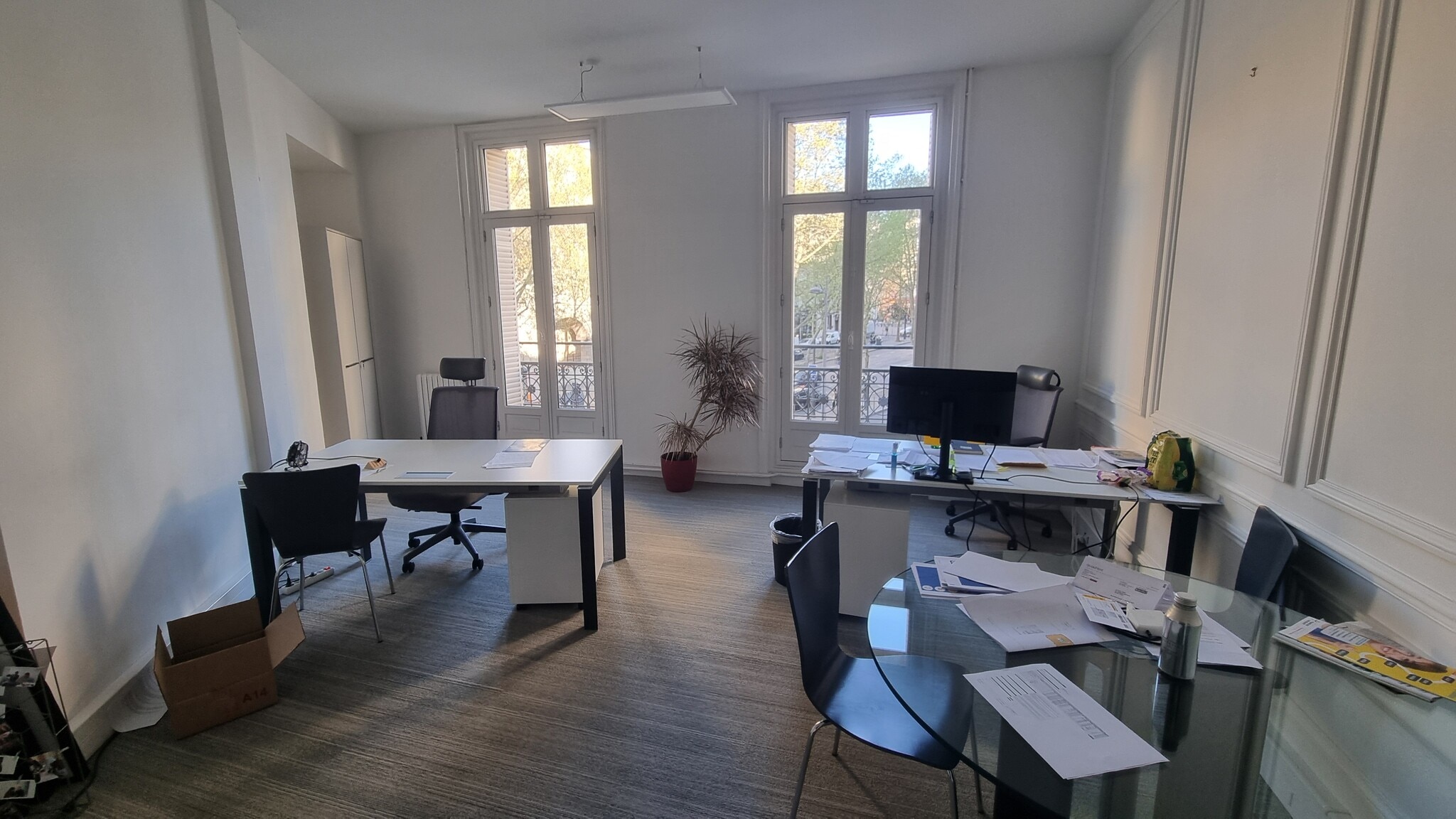 32 Avenue Marceau, Paris for lease Interior Photo- Image 1 of 8