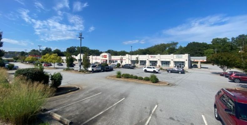 550 S Church St, Spartanburg, SC à vendre - Photo du bâtiment - Image 2 de 3