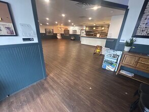 401 N Main St, Gravois Mills, MO for lease Building Photo- Image 2 of 6