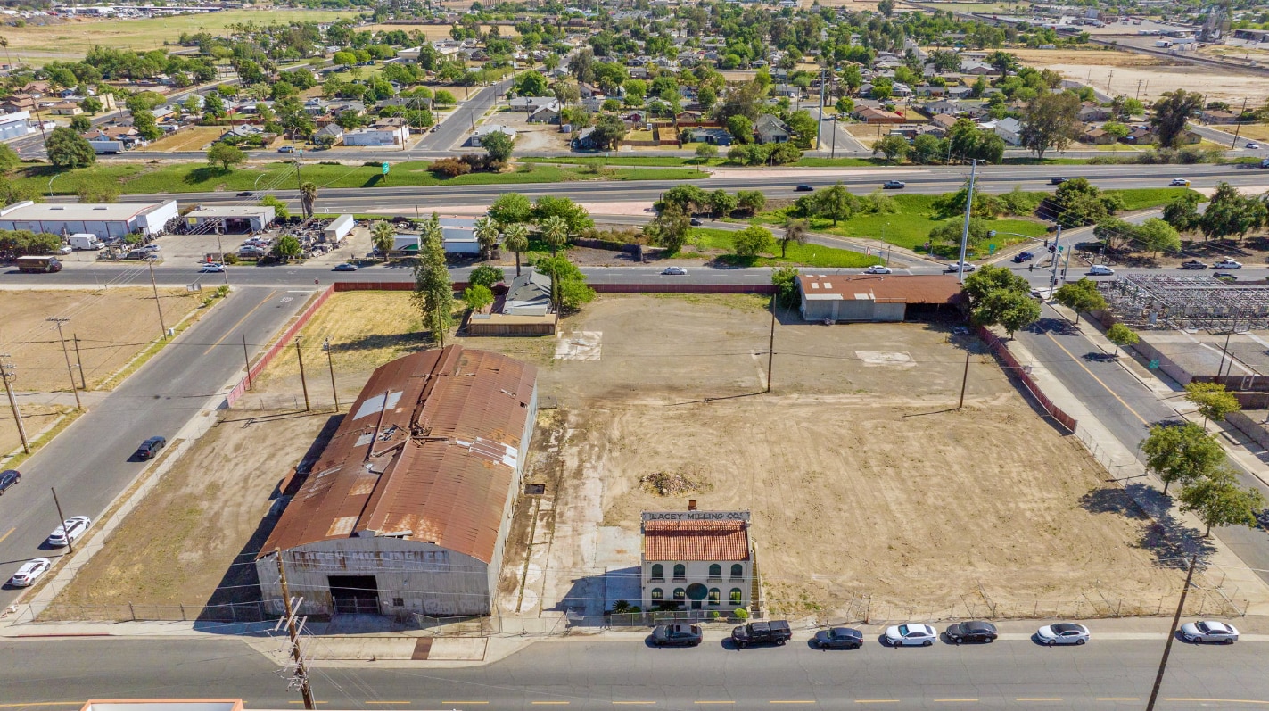 216 4th Street, Hanford, CA for sale Primary Photo- Image 1 of 6