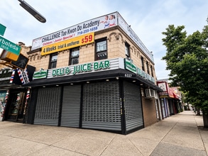 6327 Roosevelt Ave, Woodside, NY à louer Photo intérieure- Image 1 de 1