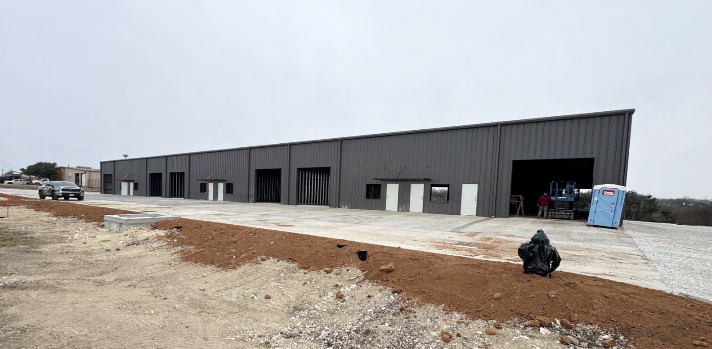 109 - 117 Ava dr, Hewitt, TX for lease Primary Photo- Image 1 of 3