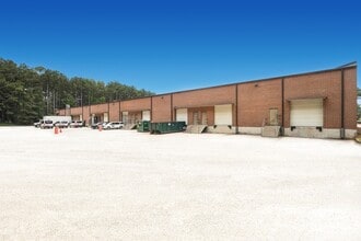2137 Flintstone Dr, Tucker, GA for lease Building Photo- Image 1 of 10