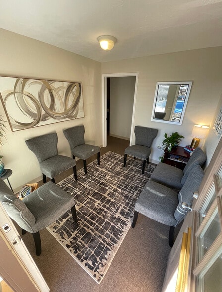 5900-5912 W Hefner Rd, Oklahoma City, OK à vendre - Photo du bâtiment - Image 2 de 33