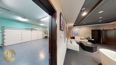 516 S 4th St, Las Vegas, NV for sale Interior Photo- Image 1 of 17