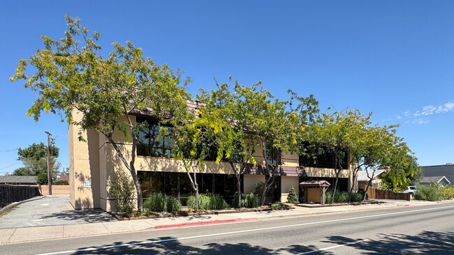 More details for 535 E Plumb Ln, Reno, NV - Office for Lease