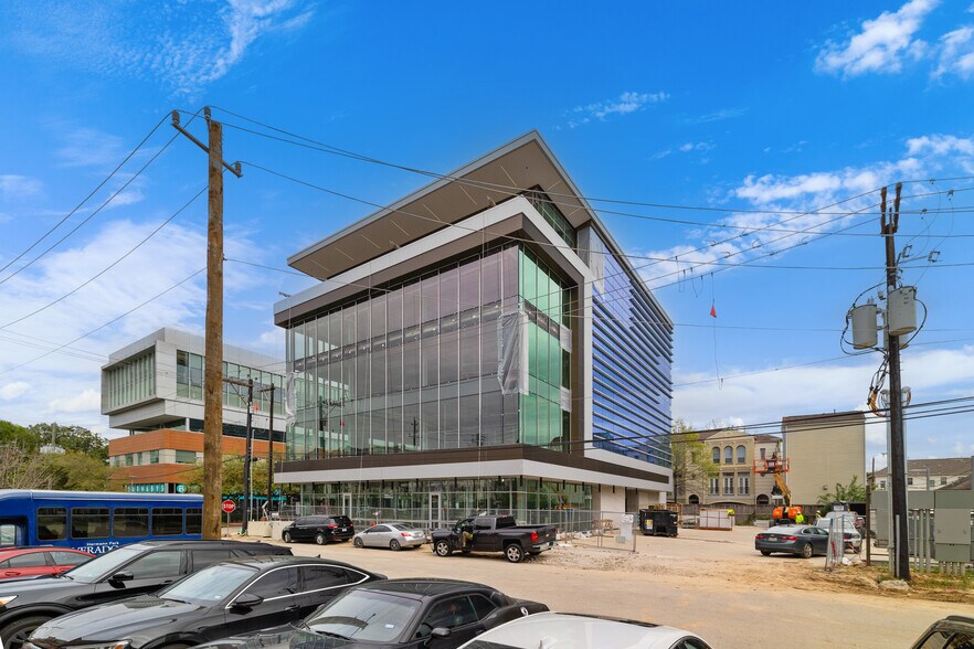 1802 Binz St, Houston, TX à louer - Photo du bâtiment - Image 1 de 8