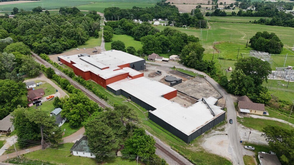 190 Mill Road, Covington, TN à vendre - Photo du bâtiment - Image 2 de 11