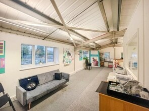 72 Station Rd, Liss for sale Interior Photo- Image 2 of 5