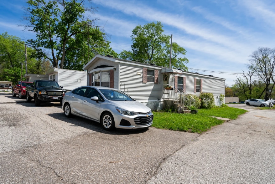 140 Thomas Rd S, Tallmadge, OH for sale Primary Photo- Image 1 of 8