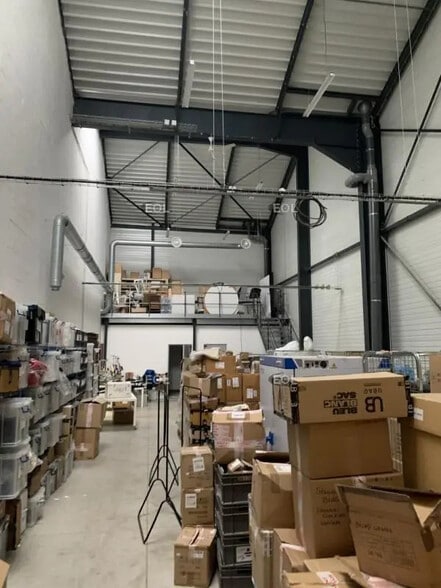 Local d'activités dans Cormeilles-en-Parisis à vendre - Photo intérieure - Image 3 de 7