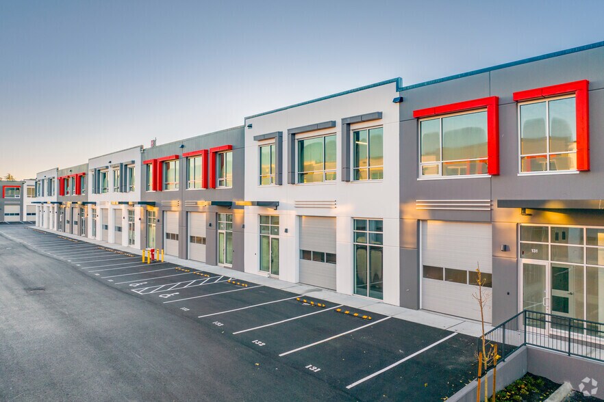 8380 Ontario St, Vancouver, BC à louer - Photo du bâtiment - Image 2 de 3