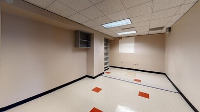 1201 3rd Ave, Seattle, WA for lease Interior Photo- Image 1 of 14