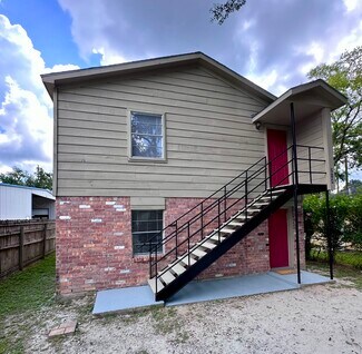 Plus de détails pour 214 Crawford St, Huntsville, TX - Multi-résidentiel à vendre