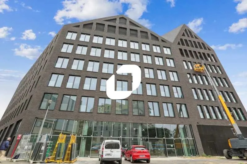 32 Rue Pierre Rigaud, Ivry-sur-Seine for lease - Building Photo - Image 3 of 6