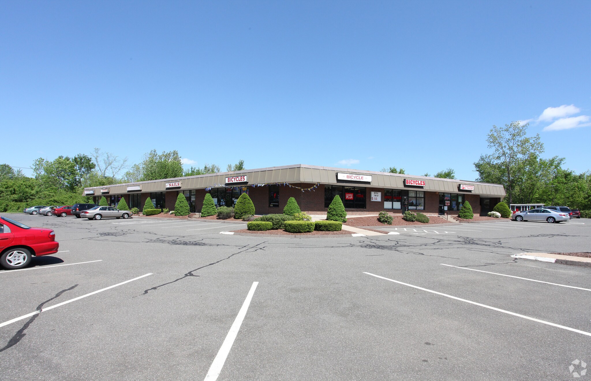 869 Mill St, East Berlin, CT à louer Photo principale- Image 1 de 3