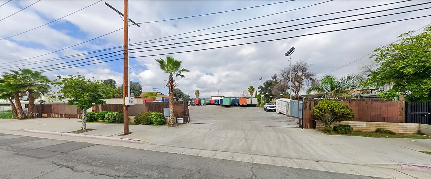 1112 W Olympic Blvd, Montebello, CA for lease Primary Photo- Image 1 of 2