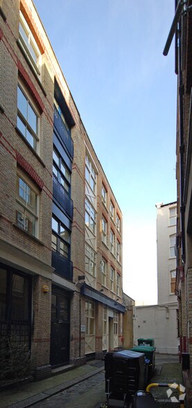 3 Dufferin Ave, Londres à louer - Photo du bâtiment - Image 2 de 3