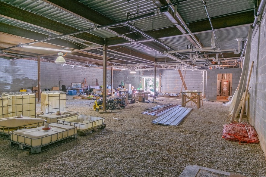 203 Brooks St, Wake Forest, NC for sale - Interior Photo - Image 3 of 27