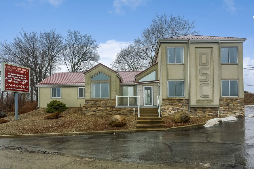 1511-1515 Perry Highway portefeuille de 3 propriétés à vendre sur LoopNet.ca - Photo du bâtiment - Image 2 de 8