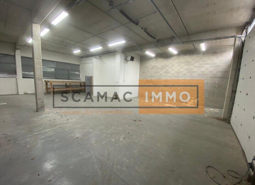 Industrial in Croissy-Beaubourg for lease - Building Photo - Image 2 of 15