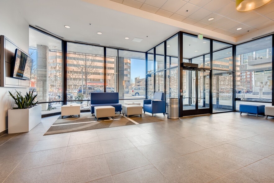 3300 E 1st Ave, Denver, CO for lease - Interior Photo - Image 2 of 7
