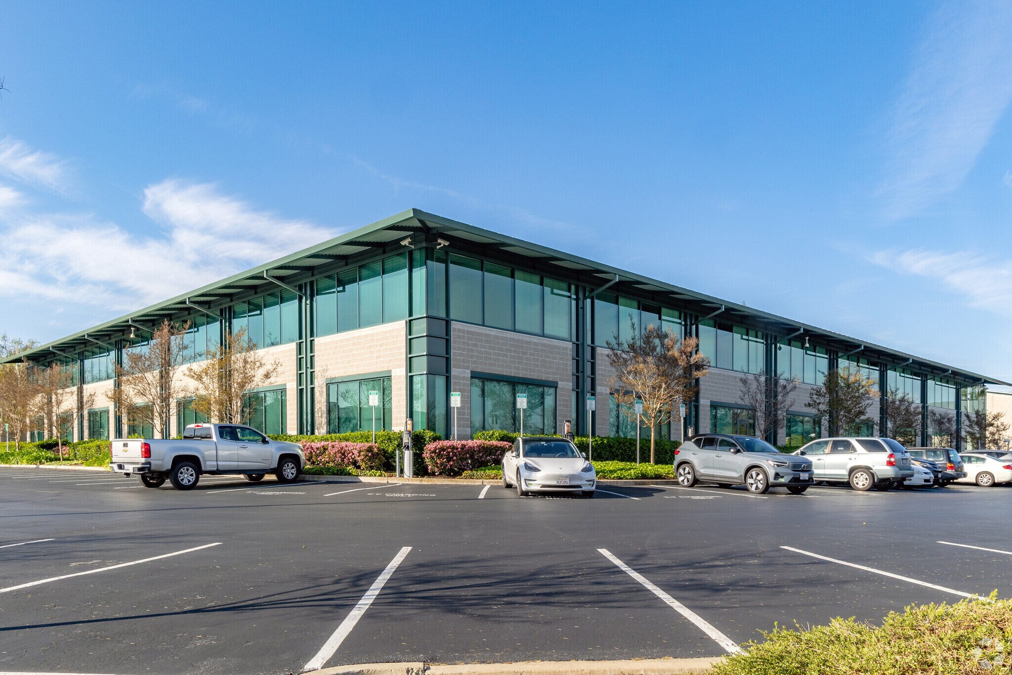 933 Murphy Ranch Rd, Milpitas, CA for lease Building Photo- Image 1 of 7