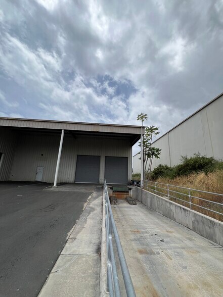 73-5577 Olowalu St, Kailua Kona, HI for lease - Building Photo - Image 2 of 2