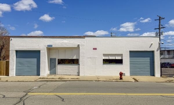 3030-3036 Chene St, Detroit, MI for lease - Building Photo - Image 1 of 1