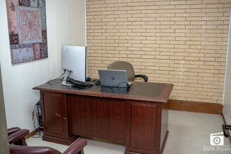 707-709 N Palestine St, Athens, TX for lease Building Photo- Image 1 of 1