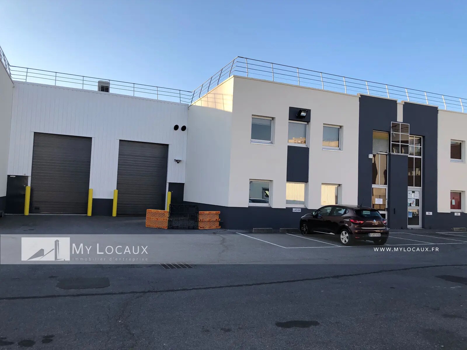 Flex dans Gennevilliers à louer Photo du bâtiment- Image 1 de 7