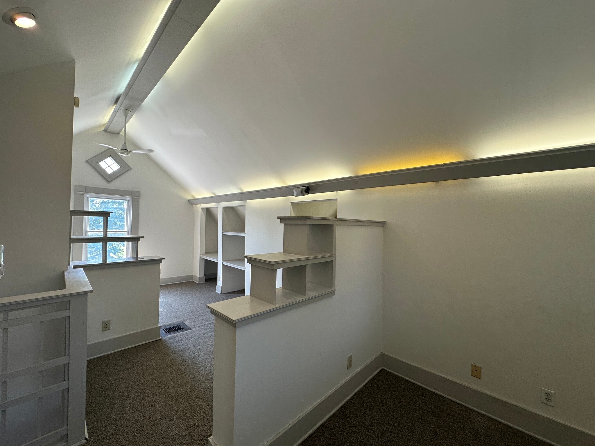 68 E Franklin St, Dayton, OH for lease Interior Photo- Image 1 of 8