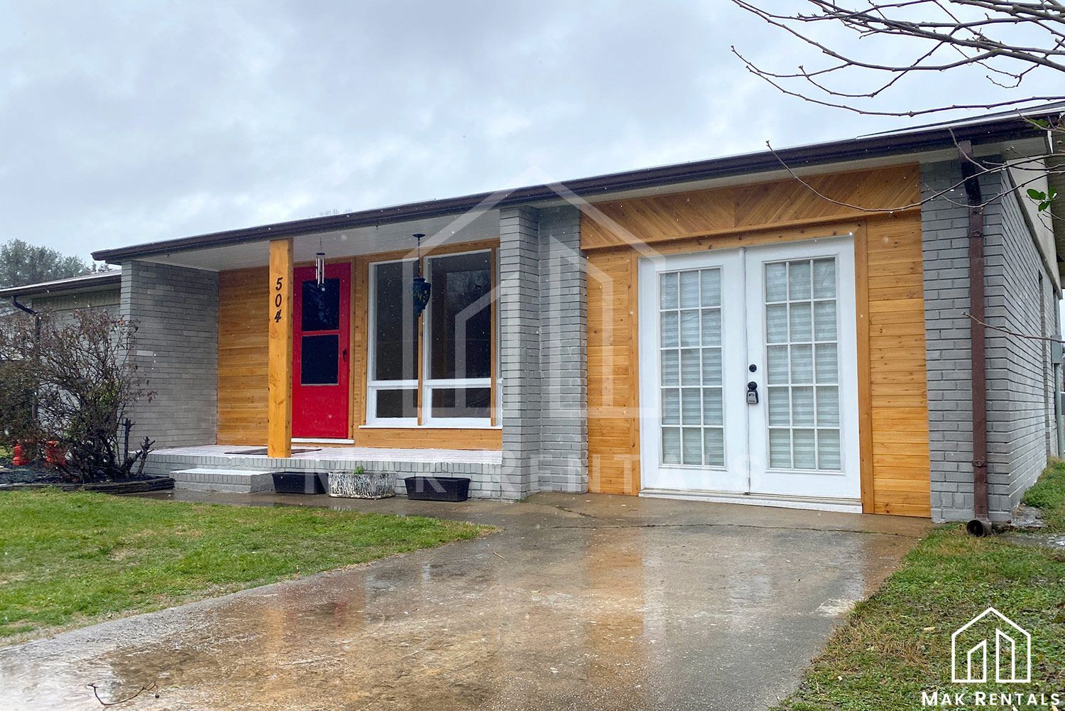 504 Holland Dr, Statesville, NC for sale Primary Photo- Image 1 of 2