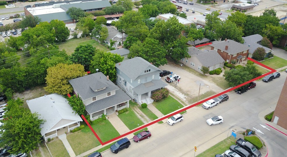1622-1632 Mistletoe Blvd, Fort Worth, TX à vendre - Photo du bâtiment - Image 2 de 2
