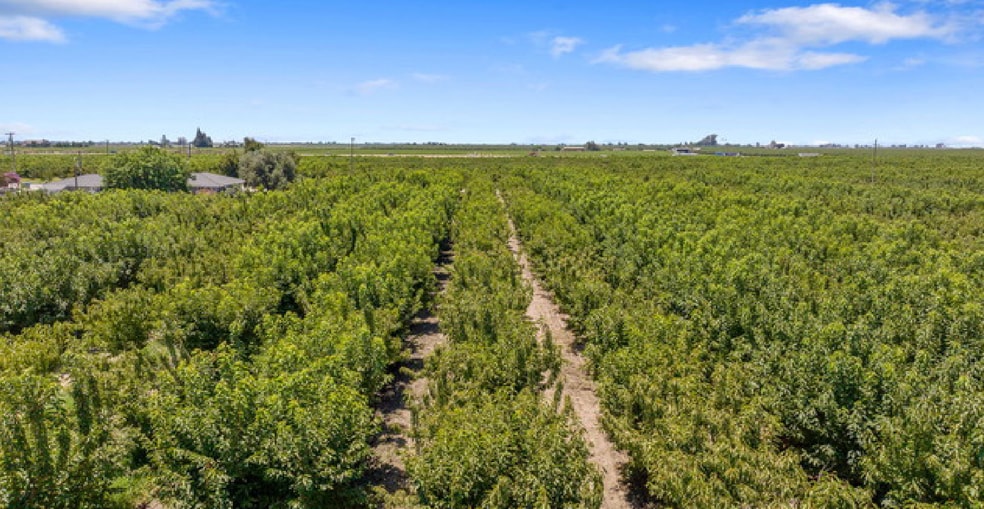 Cherry Ave, Fresno, CA for sale - Primary Photo - Image 1 of 1