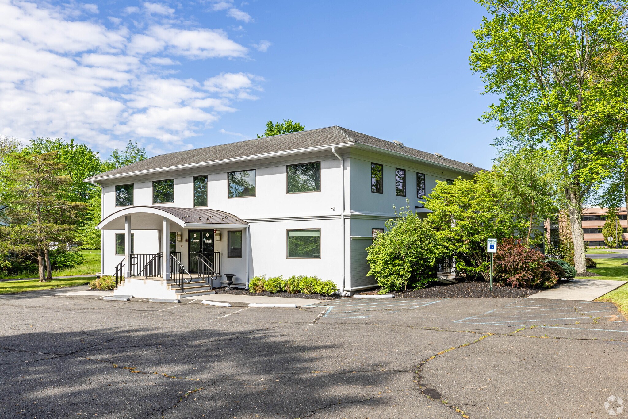 682 US-202, Bridgewater, NJ for lease Primary Photo- Image 1 of 27