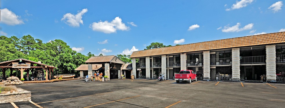 2106 E Van Buren, Eureka Springs, AR à vendre - Photo du bâtiment - Image 1 de 1