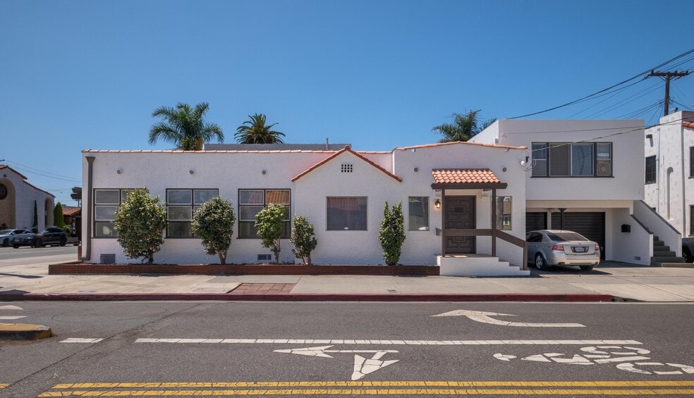 249 E Redondo Ave, Long Beach, CA for sale - Building Photo - Image 2 of 27