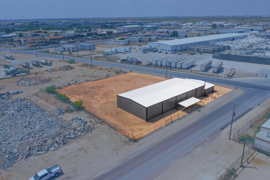 10701 W County Road 127, Odessa, TX à louer - Photo du bâtiment - Image 2 de 4