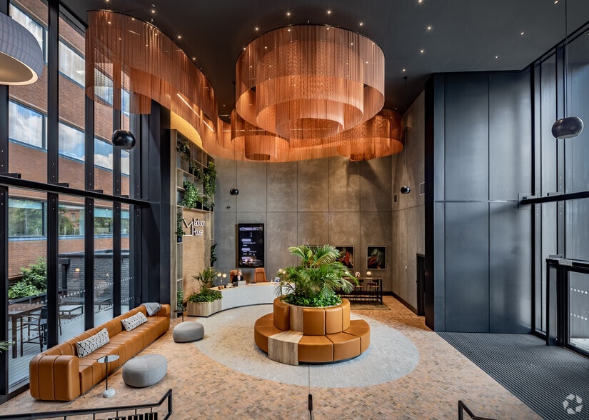 Washway Rd, Sale for lease - Lobby - Image 1 of 18