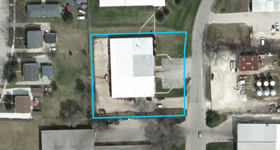 W246S3255 Industrial Ln, Waukesha, WI à vendre - Aérien - Image 2 de 3
