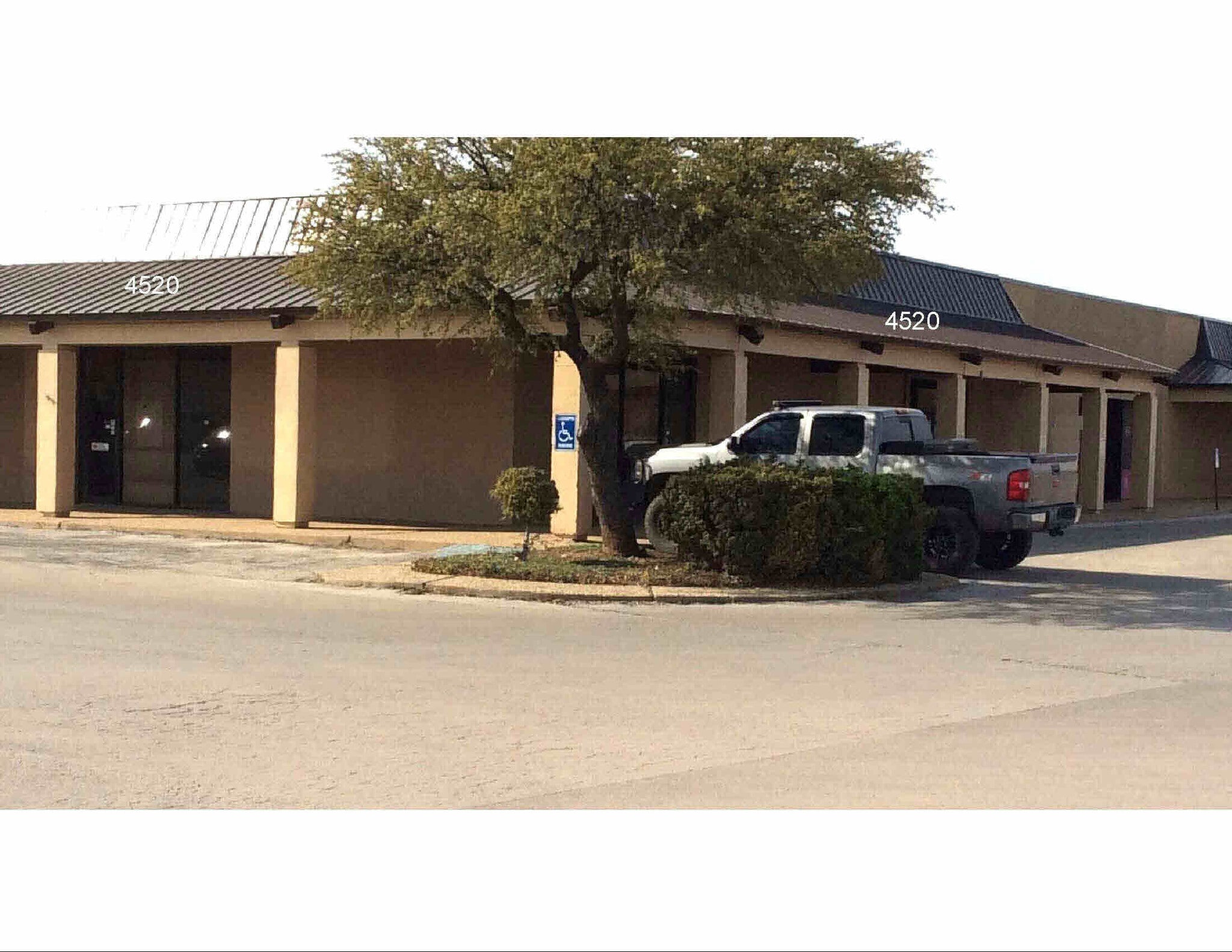 4582 Buffalo Gap Rd, Abilene, TX for lease Building Photo- Image 1 of 2