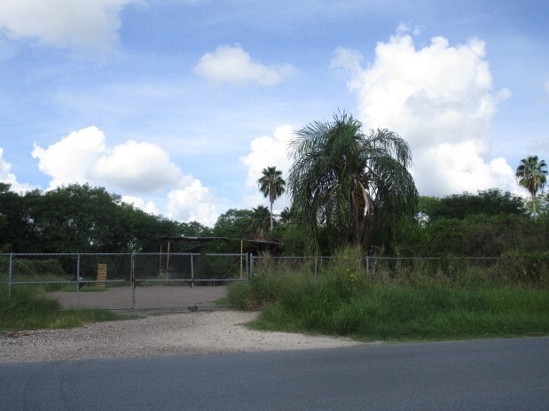 25094 Chester Park Rd, Harlingen, TX for sale - Building Photo - Image 2 of 6